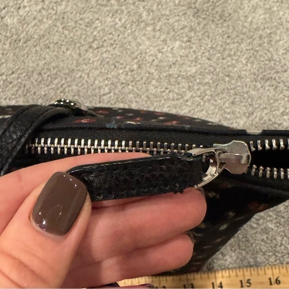 Lauren Ralph Lauren Black Floral Nylon Medium Keaton Tote EUC - Picture 7 of 12